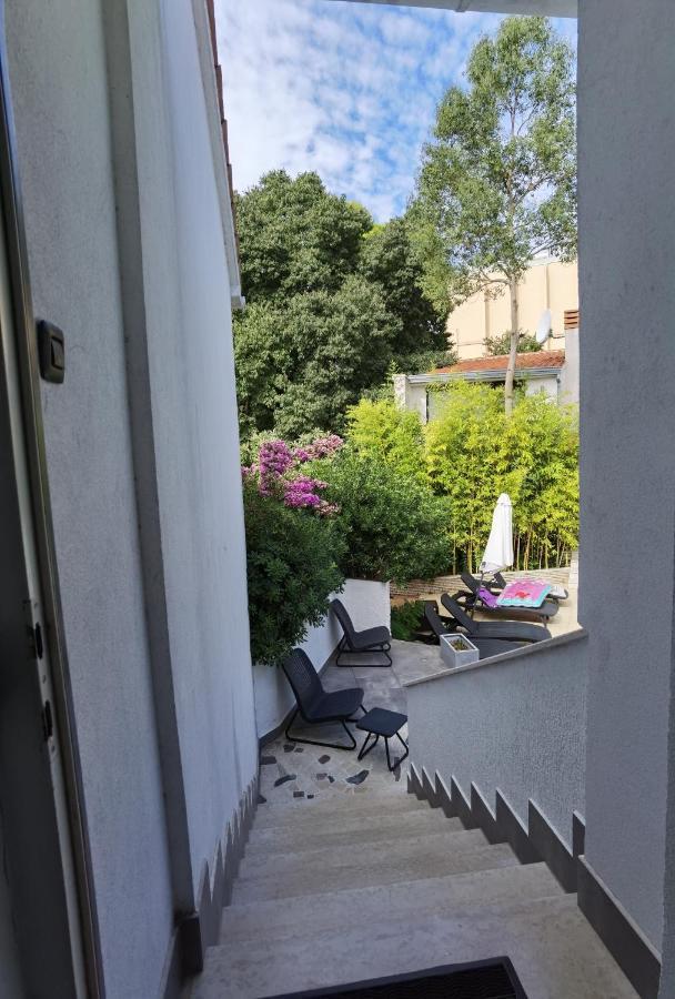 Pine And Lime Apartments Πούλα Εξωτερικό φωτογραφία
