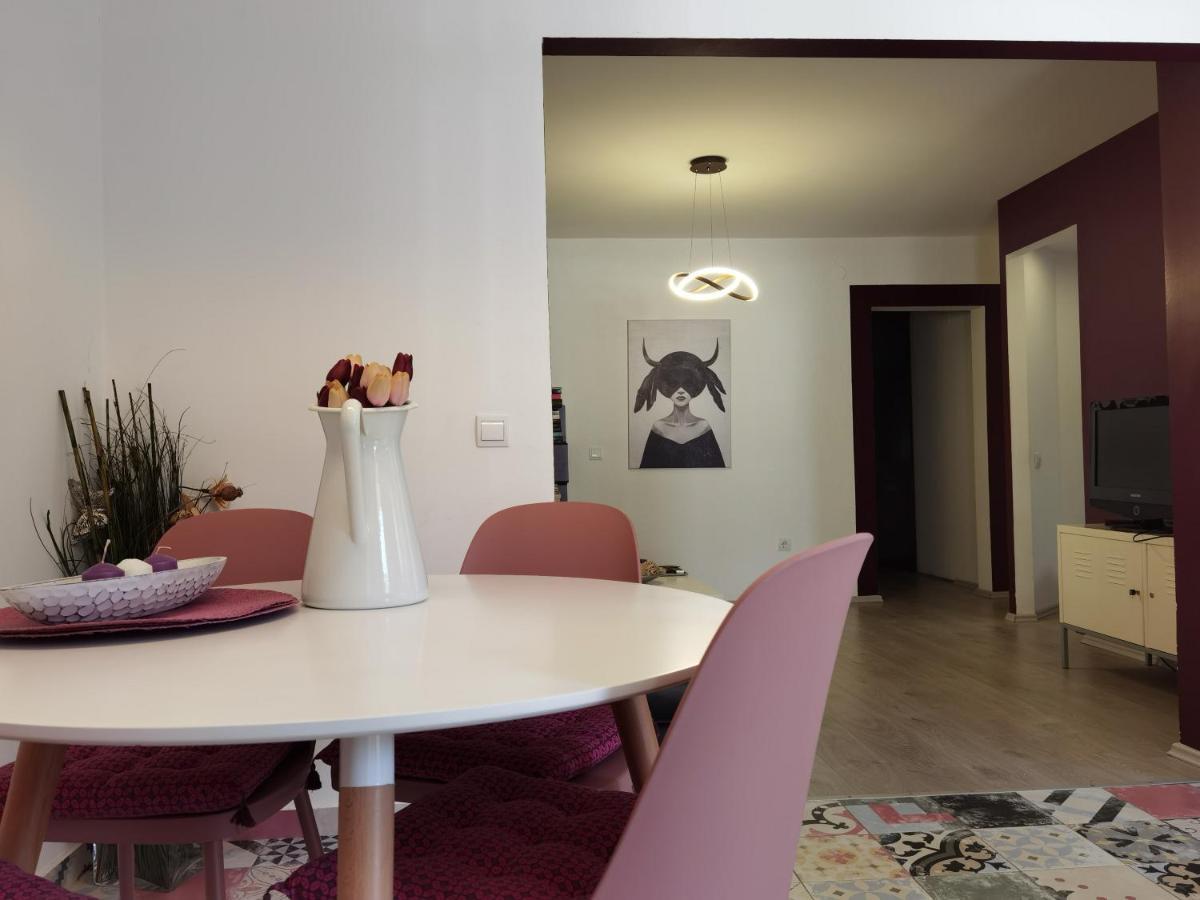 Pine And Lime Apartments Πούλα Εξωτερικό φωτογραφία
